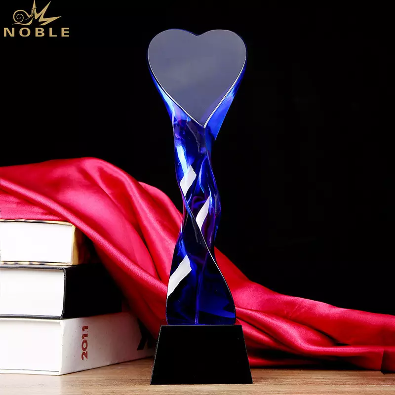 Custom Engraving Blue Crystal Heart Award Trophy Buy Crystal Heart